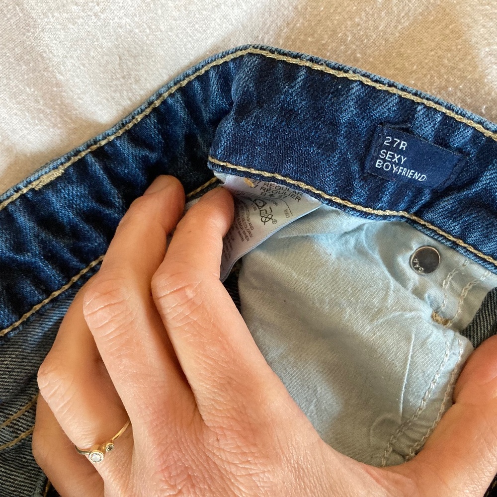Gap Sexy Boyfriend jeans, sz 27 - Picture 3 of 4
